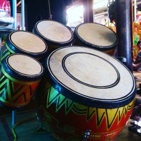 Mua trống dàn hát văn âm chuẩn